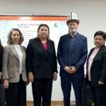 Canadian Professor William Glenn Rowe gave a guest lecture to teachers of KNU