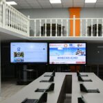 КУУнун смарт-классы тууралуу «Ала-Тоо 24» телеканалынын түз эфиринде маалымат берилди