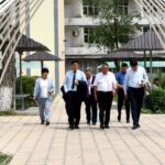 Илим, жогорку билим берүү жана инновациялар министри Бактияр Орозов КУУнун ишмердүүлүгү менен таанышты