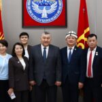 Медиа өнөктөштөр “Жусуп Баласагын атындагы Кыргыз улуттук университетине 100 жыл” юбилейлик медалы менен сыйланды