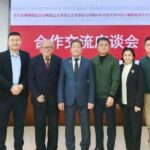 Кыргыз филологиясы факультетинин деканы Б.Жайлообаев Минзу университетине иш сапары менен барып келди