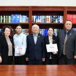 Алайбек Шамшиев менен Кундуз Базакеева Талас жана Нарын кампустарынан келген окутуучулар менен жолугушту