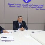 Ректор аймактардагы кабыл алуу комиссияларынын өкүлдөрү менен онлайн жолугушуу өткөрдү