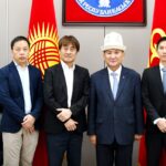 Проректор Мырзабек Камчыбек уулу Япониядан келген IT компаниялардын жетекчилери менен жолугушту
